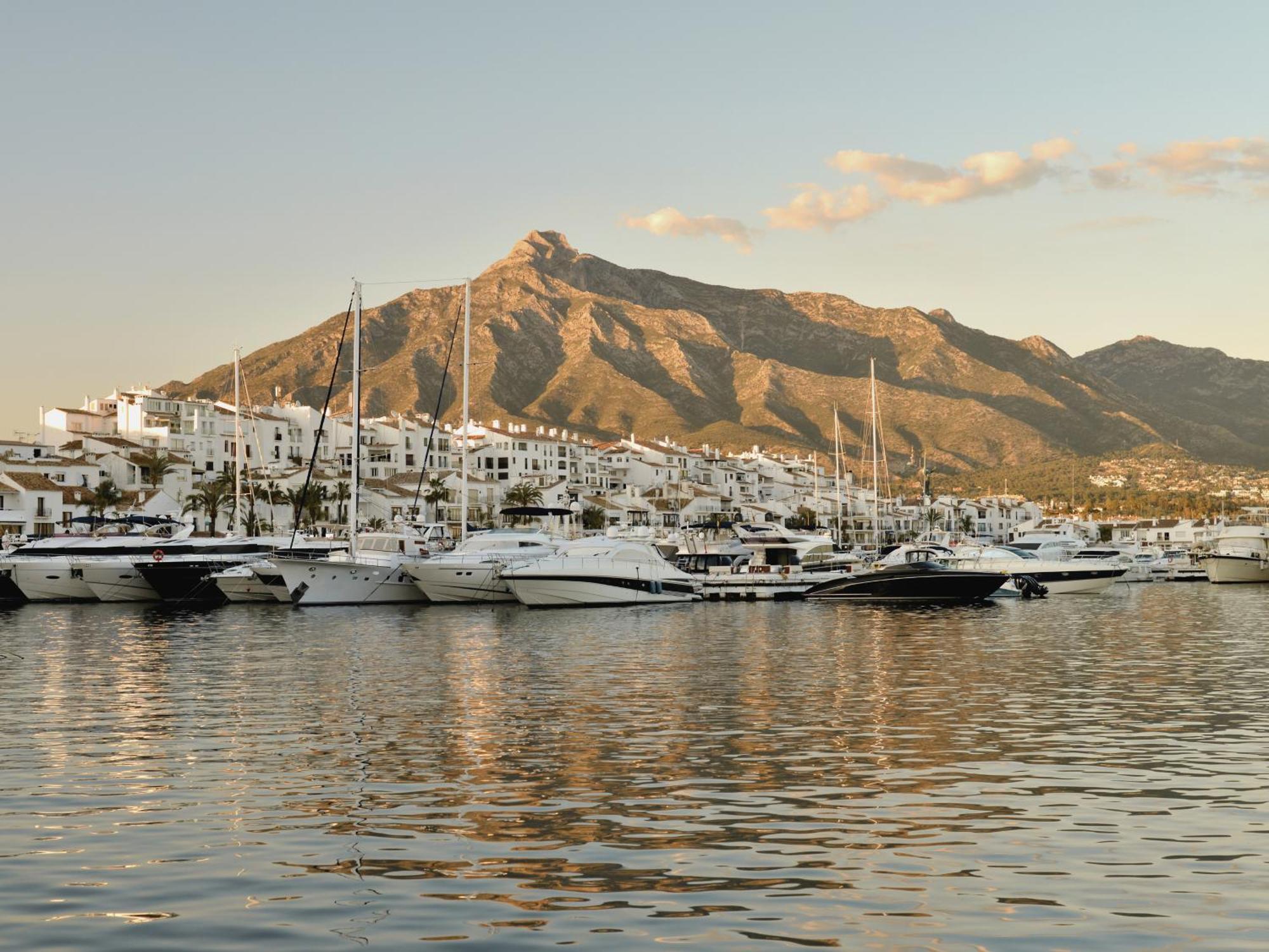 Vacation Marbella I Stylish 5Bdr Penthouse, Sea And Marina Viewアパートメント エクステリア 写真